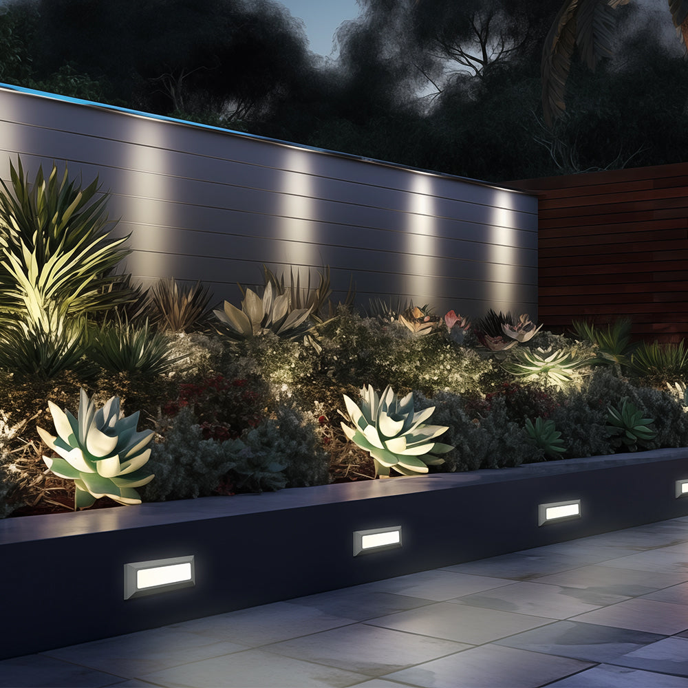 BRY-VEKTA-B-RCT-BELA-5W-3IN1-IP65-ZIDNA SVETILJKA