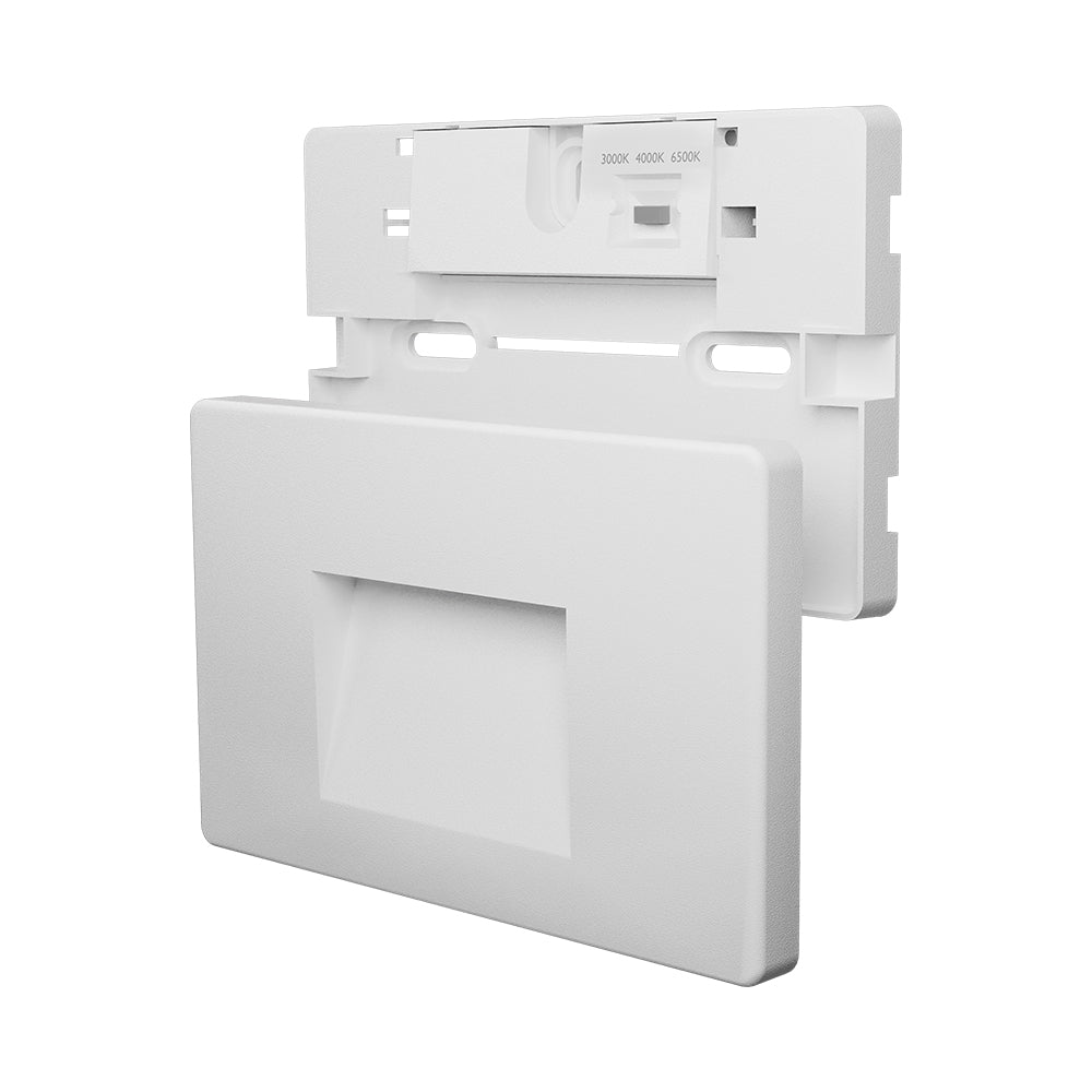 BRY-VEKTA-B-KVADRAT-BELA-3W-3U1-IP65-WALL LIGHT