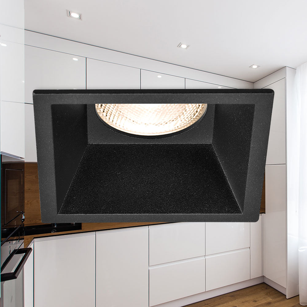 BRY-TETRA-CF-KVADRATNA-CRNA-ROZETNA