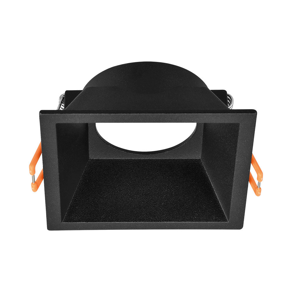 BRY-TETRA-CF-KVADRATNA-CRNA-ROZETNA