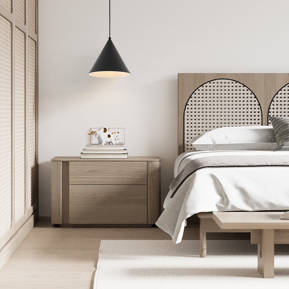 BRY-P010R-1H-1xE27-CRNA-DEKORATIVNA VISILICA