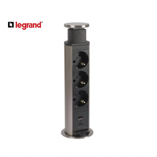 LG 654974 STUBIC 60 3X2P+E USB A+C 2M (CRNA)