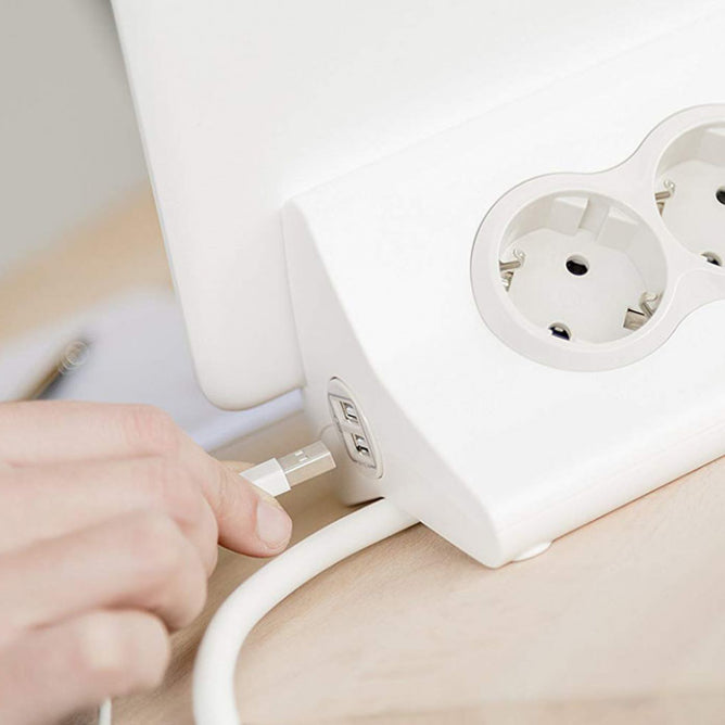 LG 694810 PRODUZNI BLOK 3X2P+E 2XUSB-A + OSIG 1.5M (BELA/S.SIVA)