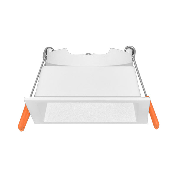 BRY-TETRA-CF-KVADRATNA-BELA-ROZETNA