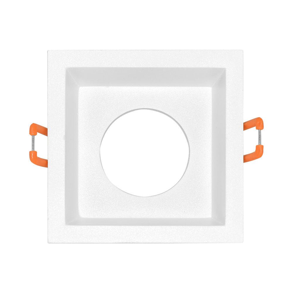 BRY-TETRA-CF-KVADRATNA-BELA-ROZETNA