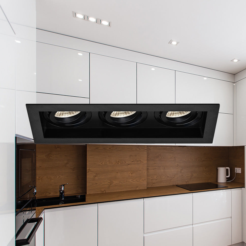 BRY-BETA-A-SQR-3D-CRNA-SPOT SVETILJKA