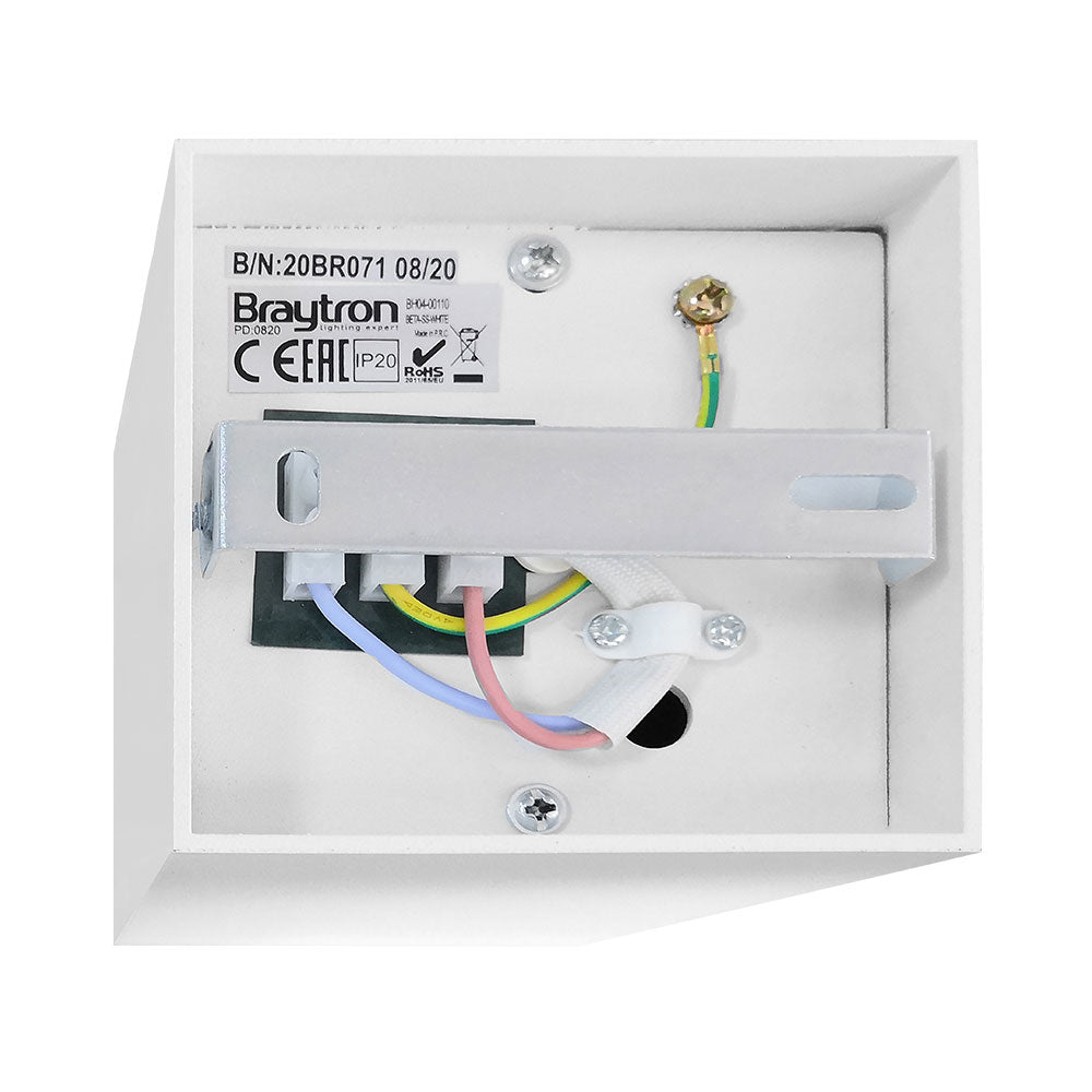 BRY-GAMA-8010-KVADRATNA-BELA-GU10-ROZETNA